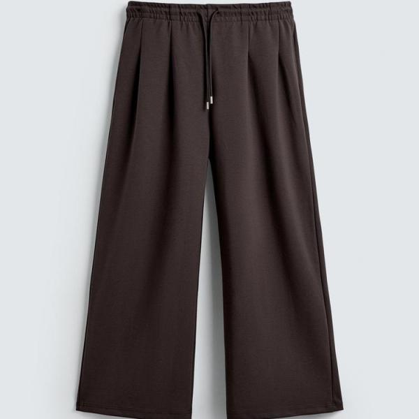 INTERLOCK PLEATED LABEL TROUSERS