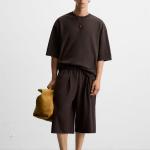 OVERSIZED FIT T-SHIRT