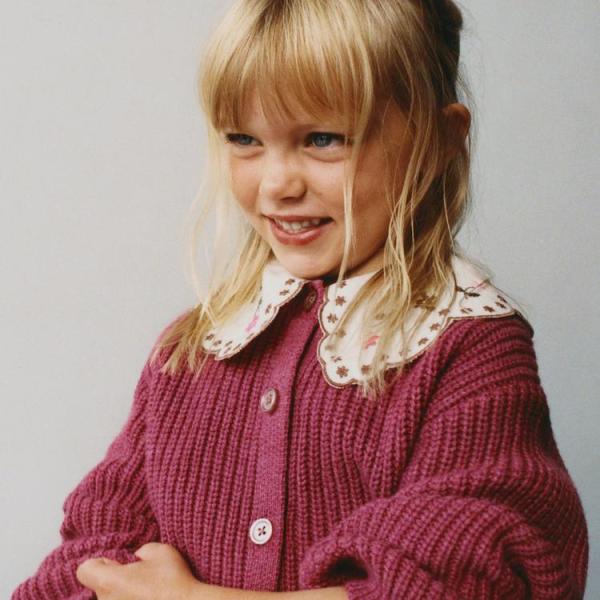 CARDIGAN WITH EMBROIDERED COLLAR