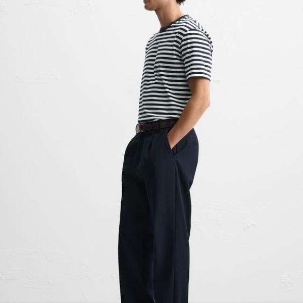 BASIC MEDIUM WEIGHT T-SHIRT