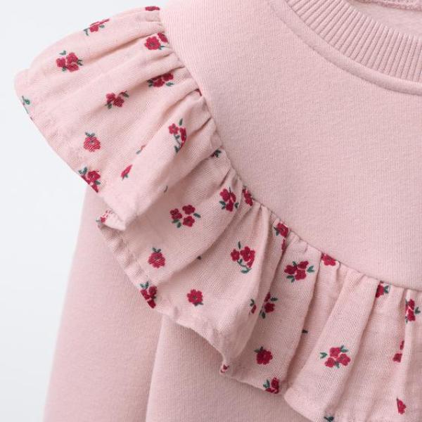 FLORAL RUFFLE SWEATSHIRT