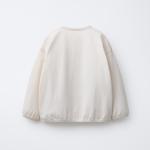 CONTRAST EMBROIDERY T-SHIRT