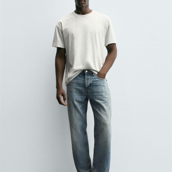 STRAIGHT FIT JEANS