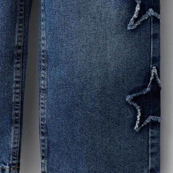WIDE-LEG JEANS WITH STAR PATCHES
