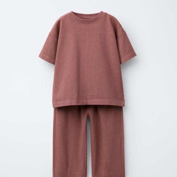 PLAIN T-SHIRT AND WIDE-LEG TROUSERS SET