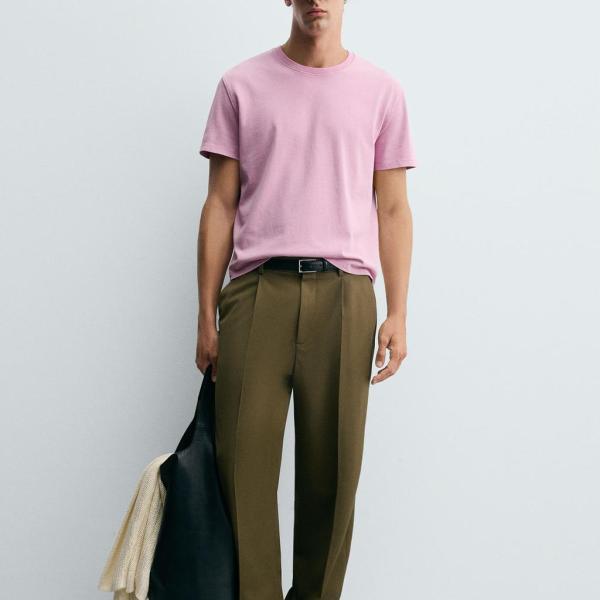 CROPPED FIT T-SHIRT