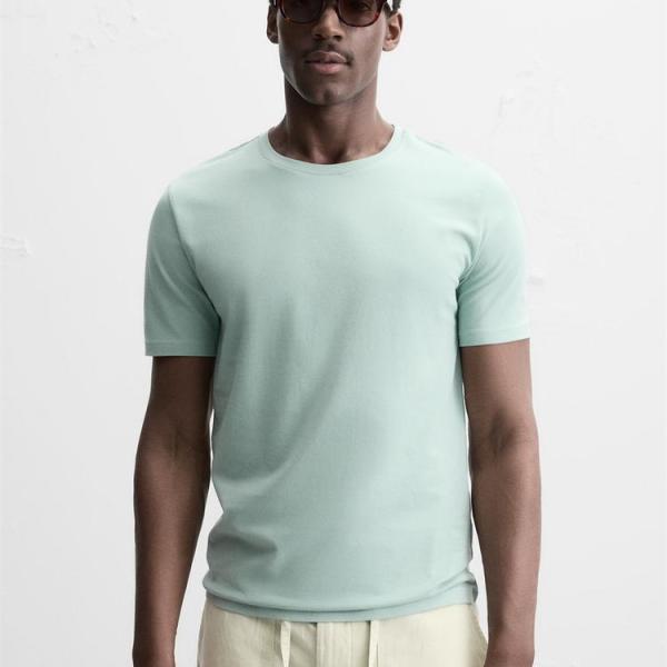 BASIC SLIM FIT T-SHIRT