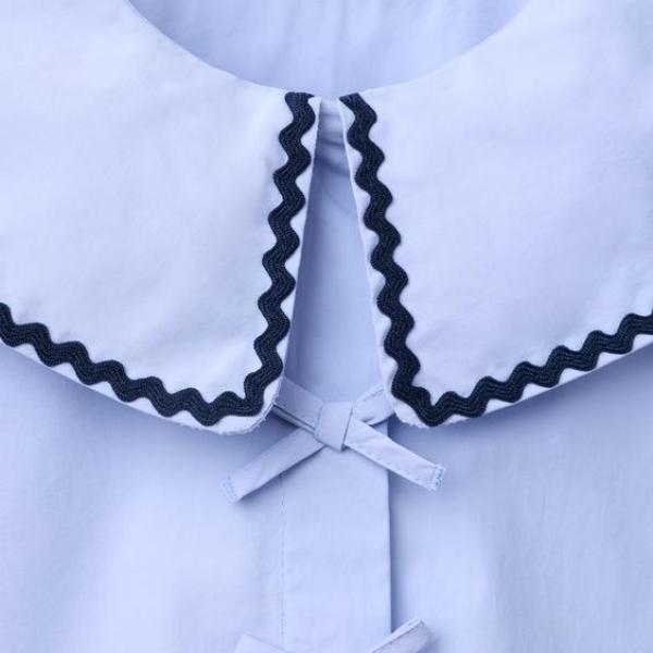 SHIRT WITH WAVY COLLAR