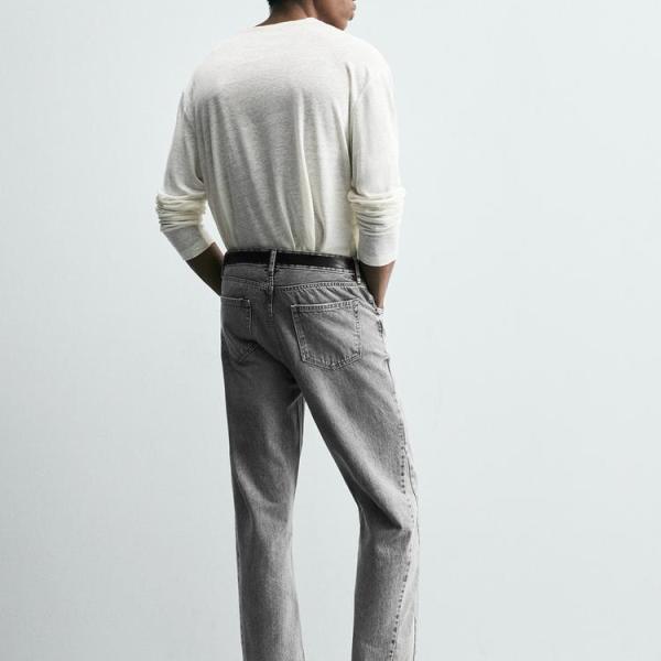 FLARE FIT JEANS
