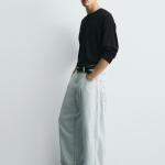 LIGHTWEIGHT LOOSE WIDE-LEG JEANS