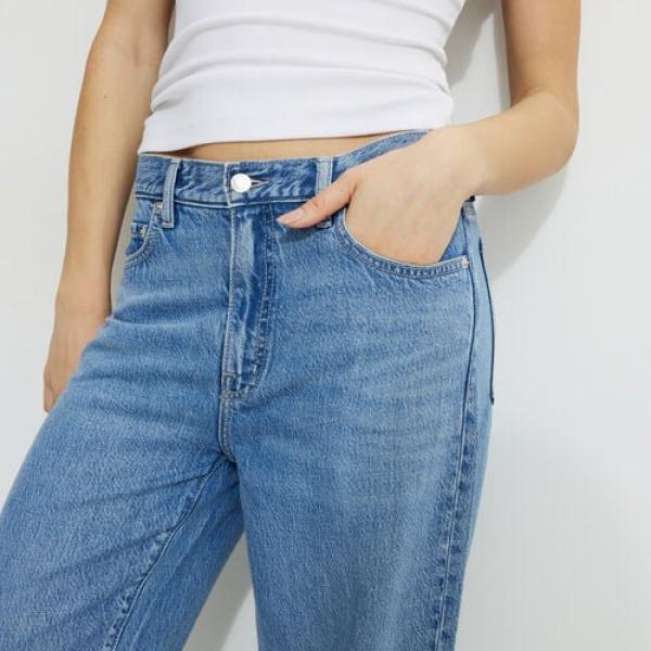 Sydney Mid Rise Baggy Fit Tencel™ Jeans