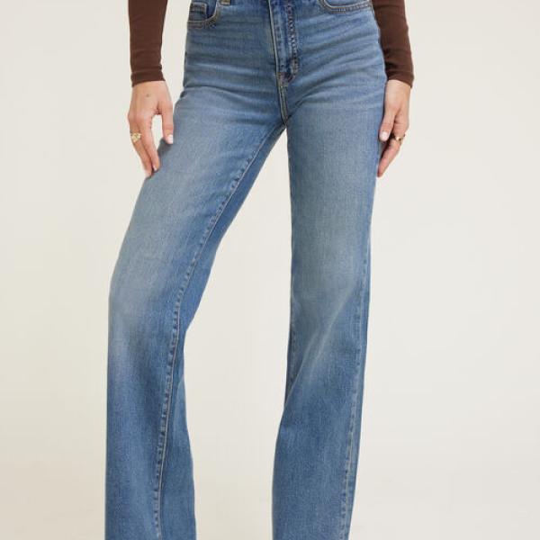 Elodie Stretch High Rise Bootcut Jeans