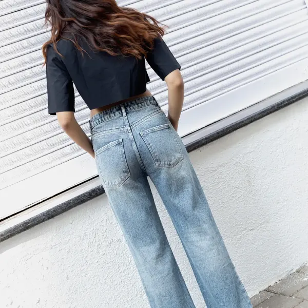 Washed Ripped Straight Fit Jeans